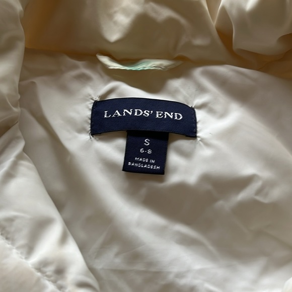 Lands End ivory colored puffy vest - Picture 2 of 6